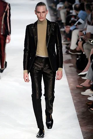 Look 34